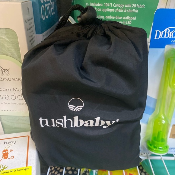 Tush baby- The Snug Attachment, black - Picture 1 of 3